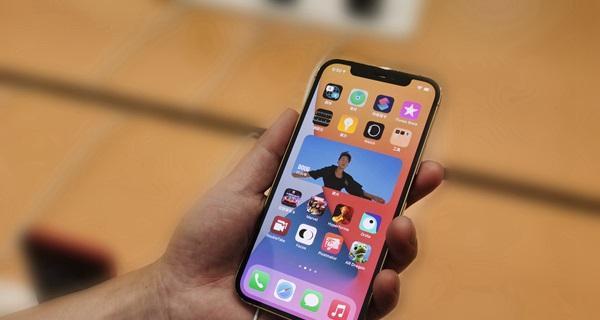 探索iPhone13微信分身的魅力（打造多重身份体验，尽享无限可能）  第3张